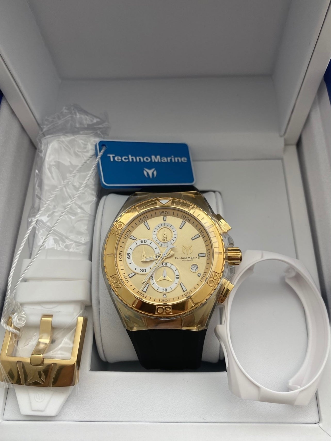 Technomarine Gold & Gold 46MM 2 Straps