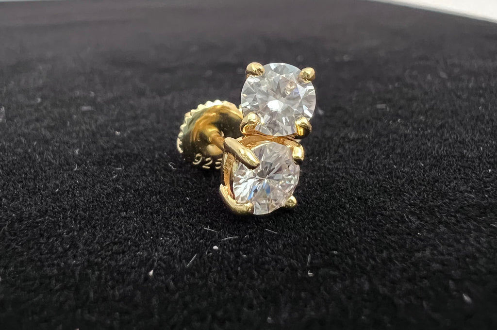 Pantalla Moissanite 5MM Dorada